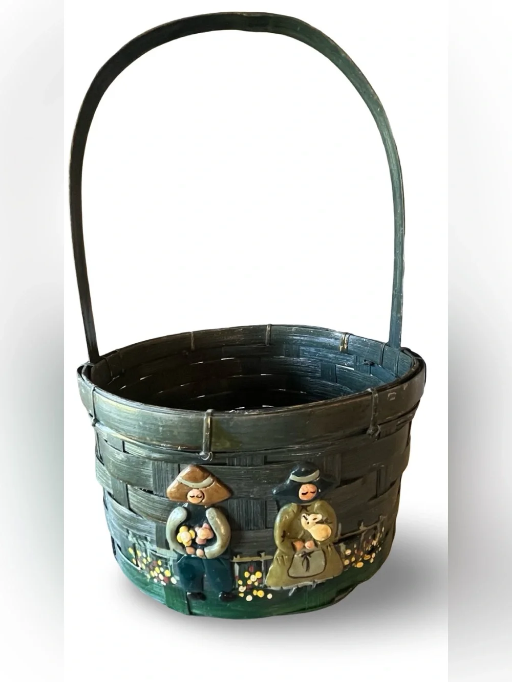 Vintage Hand painted Splint Wood Basket 3D Clay Amish Scene